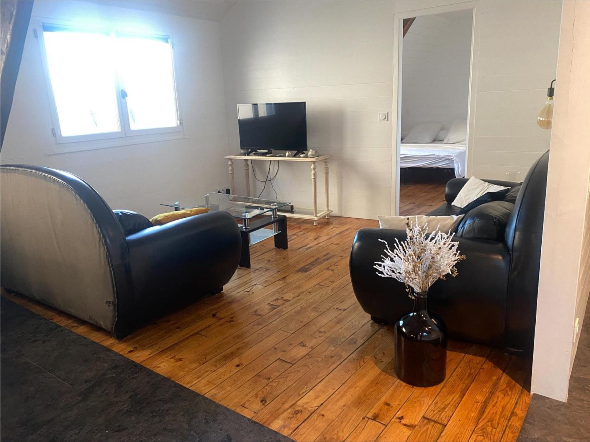 Apartment Renove Au Centre Du Palais, Proche Et Commodites - Fr-1-418-226
